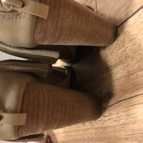 Very volatile fringe booties - Picture 5 of 5